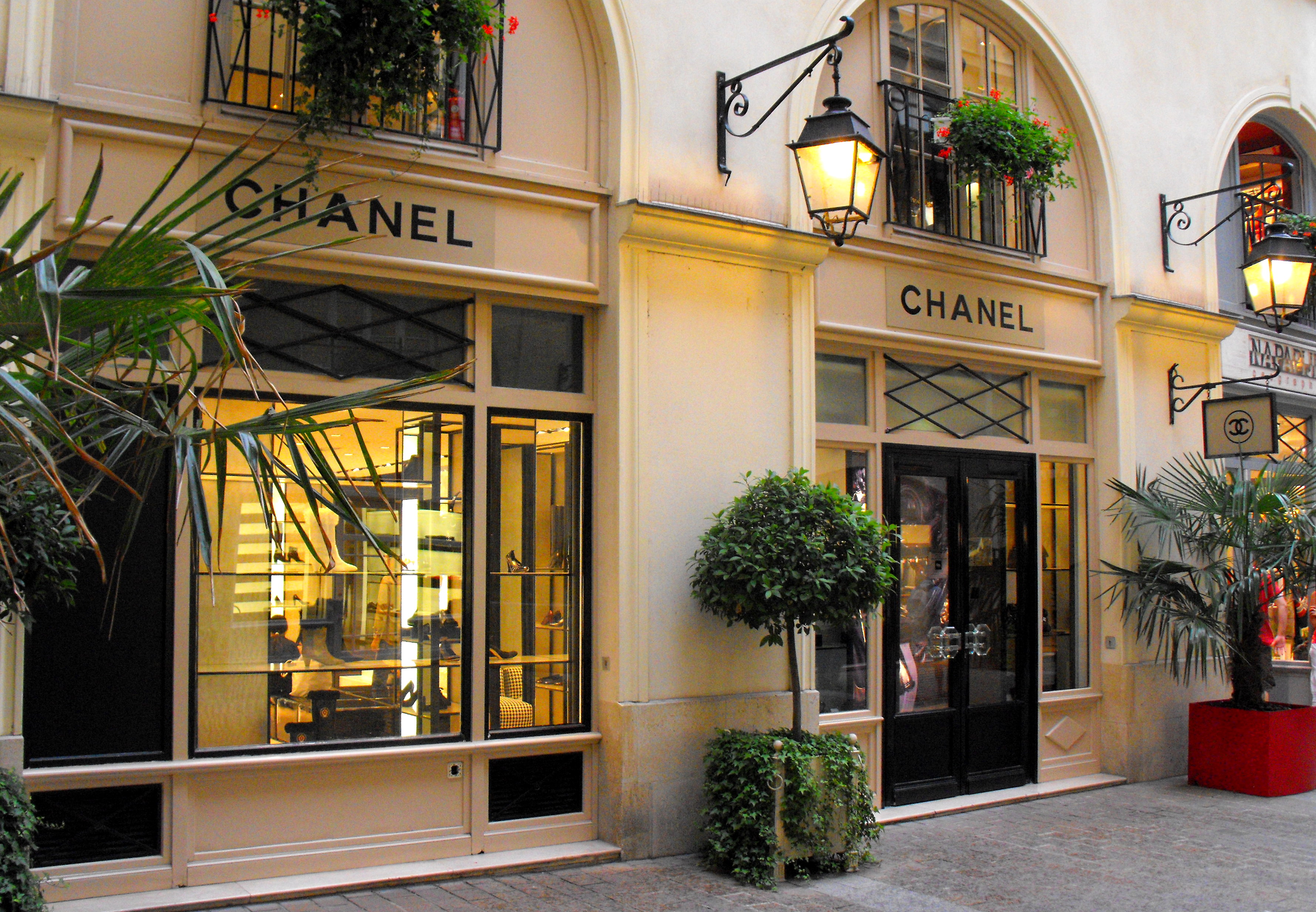 chanel香奈兒品牌理念及LOGO設(shè)計內(nèi)函